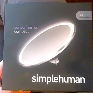 Brand new simple human mirror